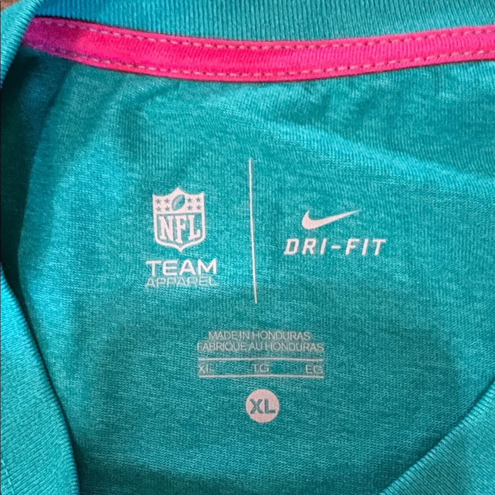 Nike Dri Fit NFL‎ Miami Dolphins Breast Cancer Awareness Tee